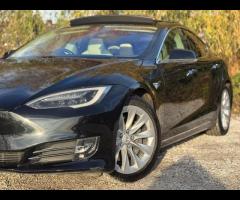 Tesla Model S 1 FORMER KEEPER|2 KEYS|

Equipment:
Air Conditioning
Auto Climate Control
Automatic Li - 73