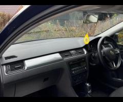 Skoda Rapid Spaceback 2 FORMER KEEPERS|2 KEYS|TIMING BELT+ WATER PUMP@ 54K|FULL SERVICE HISTORY - 8 - 15