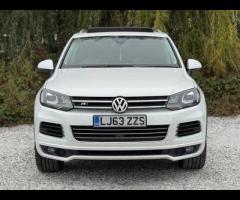 Volkswagen Touareg FULL SERVICE HISTORY - 10 SERVICES - 3 MAIN DEALER SERVICES - SERVICE INTERVALS @ - 5