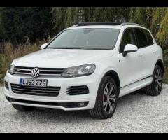 Volkswagen Touareg FULL SERVICE HISTORY - 10 SERVICES - 3 MAIN DEALER SERVICES - SERVICE INTERVALS @ - 6