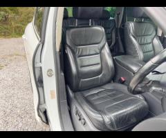 Volkswagen Touareg FULL SERVICE HISTORY - 10 SERVICES - 3 MAIN DEALER SERVICES - SERVICE INTERVALS @ - 21