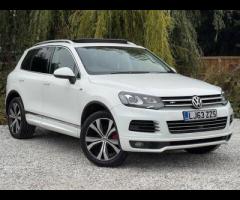 Volkswagen Touareg FULL SERVICE HISTORY - 10 SERVICES - 3 MAIN DEALER SERVICES - SERVICE INTERVALS @ - 26