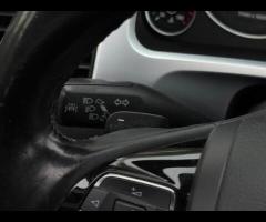 Volkswagen Touareg FULL SERVICE HISTORY - 10 SERVICES - 3 MAIN DEALER SERVICES - SERVICE INTERVALS @ - 32