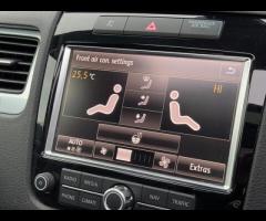 Volkswagen Touareg FULL SERVICE HISTORY - 10 SERVICES - 3 MAIN DEALER SERVICES - SERVICE INTERVALS @ - 47