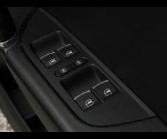 Volkswagen Touareg FULL SERVICE HISTORY - 10 SERVICES - 3 MAIN DEALER SERVICES - SERVICE INTERVALS @ - 71