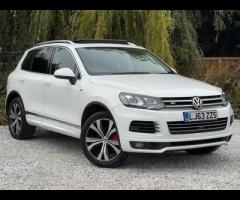 Volkswagen Touareg FULL SERVICE HISTORY - 10 SERVICES - 3 MAIN DEALER SERVICES - SERVICE INTERVALS @ - 78