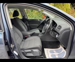 Volkswagen Golf 2 FORMER KEEPERS|2 KEYS|SERVICE HISTORY|LOGBOOK

This 2012 Volkswagen Golf TDI Match - 18