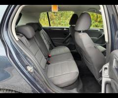 Volkswagen Golf 2 FORMER KEEPERS|2 KEYS|SERVICE HISTORY|LOGBOOK

This 2012 Volkswagen Golf TDI Match - 21