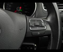 Volkswagen Golf 2 FORMER KEEPERS|2 KEYS|SERVICE HISTORY|LOGBOOK

This 2012 Volkswagen Golf TDI Match - 34