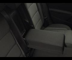 Volkswagen Golf 2 FORMER KEEPERS|2 KEYS|SERVICE HISTORY|LOGBOOK

This 2012 Volkswagen Golf TDI Match - 51