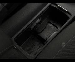 Volkswagen Golf 2 FORMER KEEPERS|2 KEYS|SERVICE HISTORY|LOGBOOK

This 2012 Volkswagen Golf TDI Match - 52