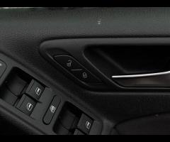 Volkswagen Golf 2 FORMER KEEPERS|2 KEYS|SERVICE HISTORY|LOGBOOK

This 2012 Volkswagen Golf TDI Match - 54