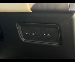 Land Rover Range Rover Sport 2 KEYS|FULL SERVICE HISTORY - 6 SERVICES - MOST RECENT SERVICE DONE @ 8 - 59
