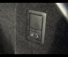 Land Rover Range Rover Sport 2 KEYS|FULL SERVICE HISTORY - 6 SERVICES - MOST RECENT SERVICE DONE @ 8 - 61