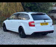 Skoda Octavia 2 KEYS|SERVICE HISTORY|LOGBOOK|

This 2016 Skoda Octavia TFSI vRS is a Euro 6 complian - 7