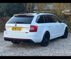 Skoda Octavia 2 KEYS|SERVICE HISTORY|LOGBOOK|

This 2016 Skoda Octavia TFSI vRS is a Euro 6 complian - 10