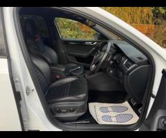 Skoda Octavia 2 KEYS|SERVICE HISTORY|LOGBOOK|

This 2016 Skoda Octavia TFSI vRS is a Euro 6 complian - 18