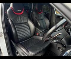 Skoda Octavia 2 KEYS|SERVICE HISTORY|LOGBOOK|

This 2016 Skoda Octavia TFSI vRS is a Euro 6 complian - 23