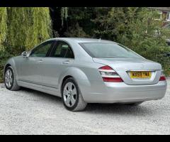Mercedes-Benz S Class 3 FORMER KEEPERS|SERVICE HISTORY - MOST RECENT SERVICE DONE @ 83,241|

Discove - 9
