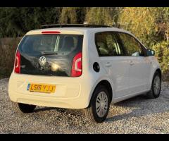 Volkswagen up! 1 FORMER KEEPER|2 KEYS|PARTIAL SERVICE HISTORY|EURO 6|ULEZ COMPLIANT|

Equipment:
Air - 10