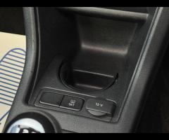 Volkswagen up! 1 FORMER KEEPER|2 KEYS|PARTIAL SERVICE HISTORY|EURO 6|ULEZ COMPLIANT|

Equipment:
Air - 43