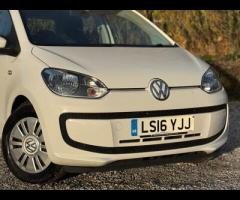 Volkswagen up! 1 FORMER KEEPER|2 KEYS|PARTIAL SERVICE HISTORY|EURO 6|ULEZ COMPLIANT|

Equipment:
Air - 59