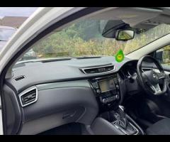 Nissan Qashqai 2 FORMER KEEPERS|2 KEYS|FULL SERVICE HISTORY - 8 SERVICES - 3 MAIN DEALER SERVICES - - 15