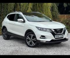 Nissan Qashqai 2 FORMER KEEPERS|2 KEYS|FULL SERVICE HISTORY - 8 SERVICES - 3 MAIN DEALER SERVICES - - 27