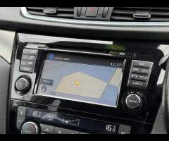 Nissan Qashqai 2 FORMER KEEPERS|2 KEYS|FULL SERVICE HISTORY - 8 SERVICES - 3 MAIN DEALER SERVICES - - 50