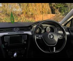 Volkswagen Passat LOGBOOK|2 KEYS|2 FORMER KEEPERS|FULL SERVIVE HISTORY INTERVALS,11K,,29K,44K,66K,91 - 30