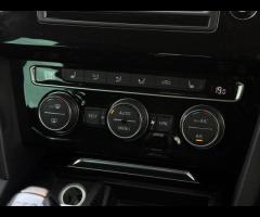 Volkswagen Passat LOGBOOK|2 KEYS|2 FORMER KEEPERS|FULL SERVIVE HISTORY INTERVALS,11K,,29K,44K,66K,91 - 46