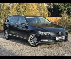 Volkswagen Passat LOGBOOK|2 KEYS|2 FORMER KEEPERS|FULL SERVIVE HISTORY INTERVALS,11K,,29K,44K,66K,91 - 61