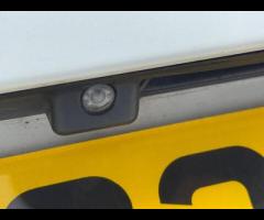 Audi Q7 2 keys |

21in Alloy Wheels - 5-Segment-Spoke Design Titanium Finish

21in Alloy Wheels - 7- - 45