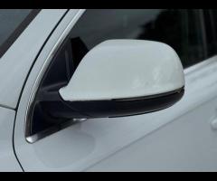 Audi Q7 2 keys |

21in Alloy Wheels - 5-Segment-Spoke Design Titanium Finish

21in Alloy Wheels - 7- - 64