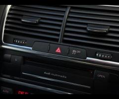 Audi Q7 2 KEYS|SERVICE HISTORY - 5 SERVICES|LOGBOOK

Equipment:
Navigation HDD - mapped
Parking Sens - 59