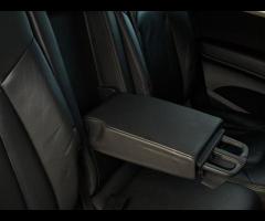 Audi Q7 2 KEYS|SERVICE HISTORY - 5 SERVICES|LOGBOOK

Equipment:
Navigation HDD - mapped
Parking Sens - 70