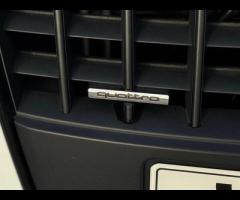 Audi Q7 2 KEYS|SERVICE HISTORY - 5 SERVICES|LOGBOOK

Equipment:
Navigation HDD - mapped
Parking Sens - 89