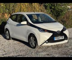 Toyota AYGO 2 FORMER KEEPERS|SERVICE HISTORY|LOGBOOK|

Discover this 2014 Toyota AYGO VVT-i x-pressi - 3
