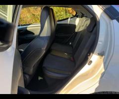 Toyota AYGO 2 FORMER KEEPERS|SERVICE HISTORY|LOGBOOK|

Discover this 2014 Toyota AYGO VVT-i x-pressi - 22