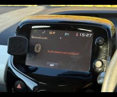 Toyota AYGO 2 FORMER KEEPERS|SERVICE HISTORY|LOGBOOK|

Discover this 2014 Toyota AYGO VVT-i x-pressi - 42