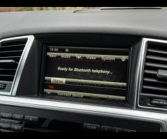 Mercedes-Benz M Class TRADE SALE SERVICE HISTORY - 7 SERVICES - 6 MAIN DEALER SERVICES - TIMING CHAI - 49