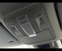 Mercedes-Benz M Class TRADE SALE SERVICE HISTORY - 7 SERVICES - 6 MAIN DEALER SERVICES - TIMING CHAI - 59