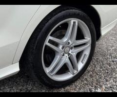 Mercedes-Benz M Class TRADE SALE SERVICE HISTORY - 7 SERVICES - 6 MAIN DEALER SERVICES - TIMING CHAI - 86