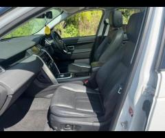 Land Rover Discovery Sport 2 FORMER KEEPERS|2 KEYS|FULL SERVICE HISTORY|This 2015 Land Rover Discove - 24