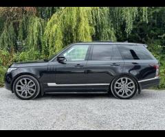 Land Rover Range Rover 3 FORMER KEEPERS|2 KEYS|SERVICE HISTORY - 5 MAIN DEALER SERVICE STAMPS|LOGBOO - 9