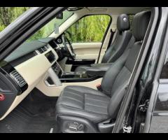 Land Rover Range Rover 3 FORMER KEEPERS|2 KEYS|SERVICE HISTORY - 5 MAIN DEALER SERVICE STAMPS|LOGBOO - 14