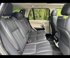 Land Rover Range Rover 3 FORMER KEEPERS|2 KEYS|SERVICE HISTORY - 5 MAIN DEALER SERVICE STAMPS|LOGBOO - 19