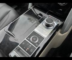 Land Rover Range Rover 3 FORMER KEEPERS|2 KEYS|SERVICE HISTORY - 5 MAIN DEALER SERVICE STAMPS|LOGBOO - 36