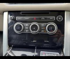 Land Rover Range Rover 3 FORMER KEEPERS|2 KEYS|SERVICE HISTORY - 5 MAIN DEALER SERVICE STAMPS|LOGBOO - 38