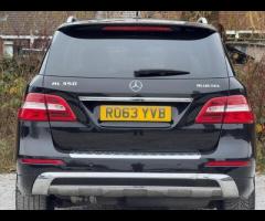 Mercedes-Benz M Class SERVICE HISTORY | 2 KEYS+LOGBOOK - 11
